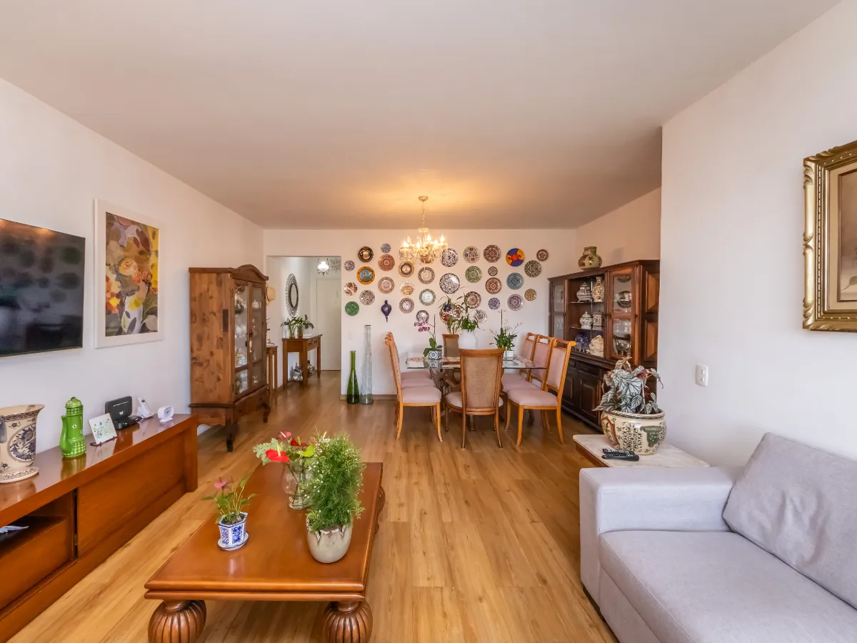 Apartamento para venda em Jardim Aeroporto com 3 quartos, sendo 1 suíte, 107m²
