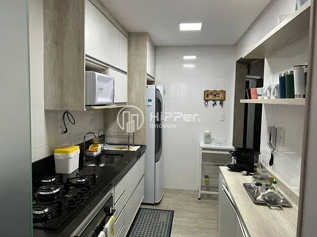 Apartamento 2 quartos e 2 banheiros, à venda, no bairro Canto do Forte em Praia Grande