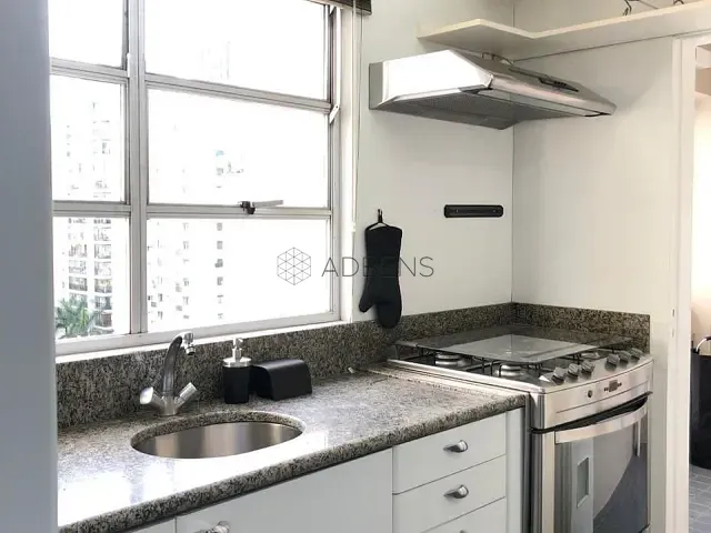 Apartamento com 103m² 2 quartos e 2 banheiros, para alugar, no bairro Cerqueira César em São Paulo