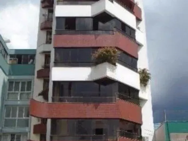 Apartamento 3 quartos e 1 banheiro, à venda, no bairro São Pelegrino em Caxias do Sul
