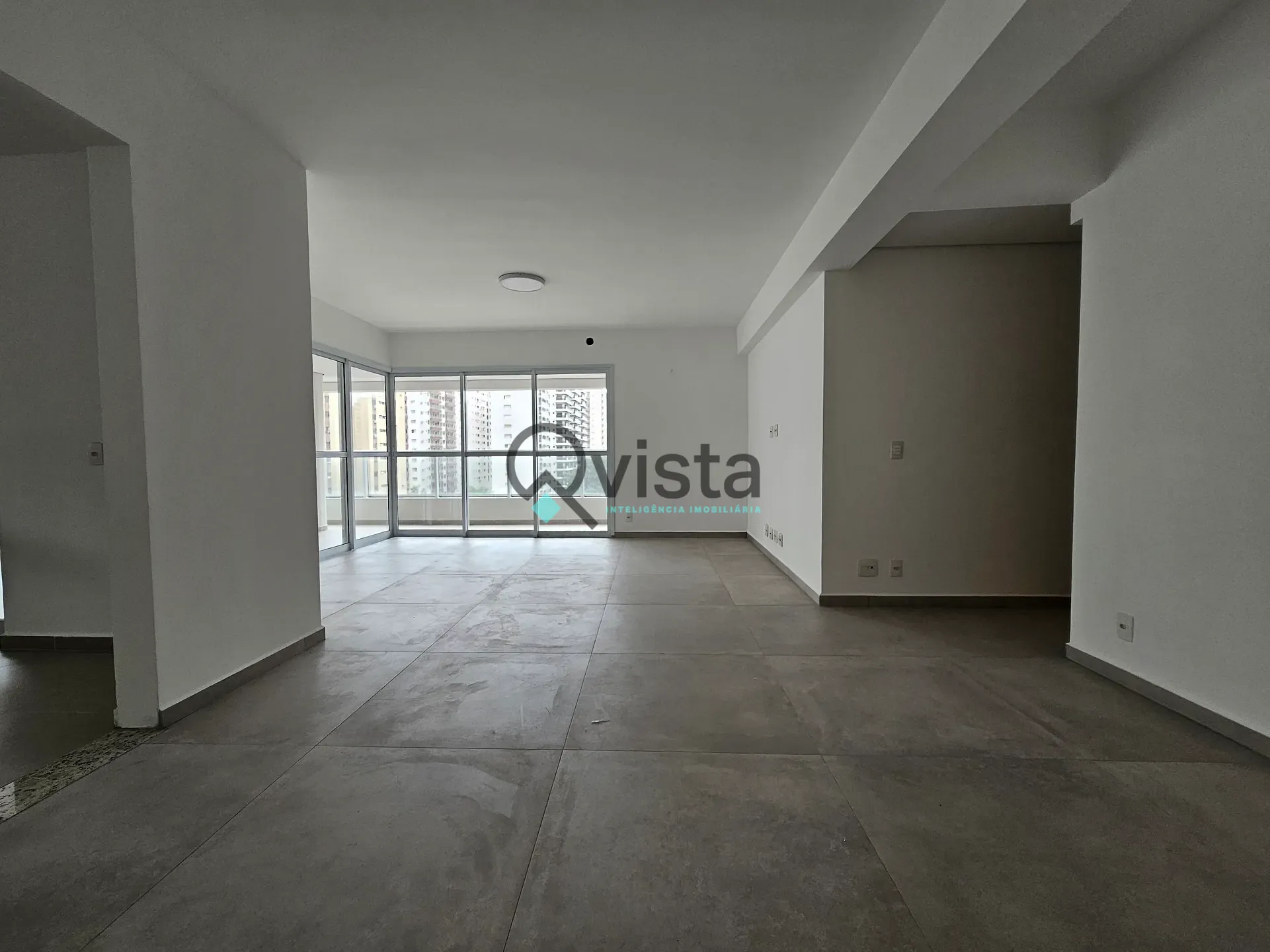 Apartamento, 3 quartos, 142 m² - Foto 2