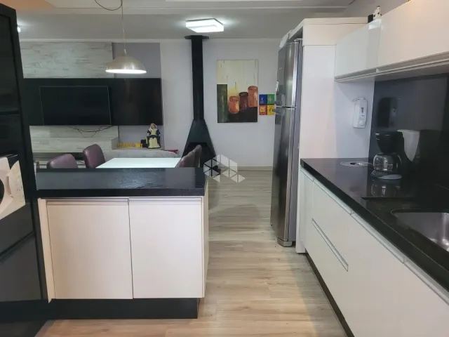 Apartamento 3 quartos e 2 banheiros, à venda, no bairro Panazzolo em Caxias do Sul