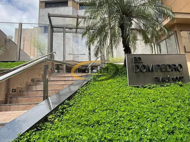 Apartamento com 354m² 4 quartos e 5 banheiros, à venda, no bairro Centro em Londrina