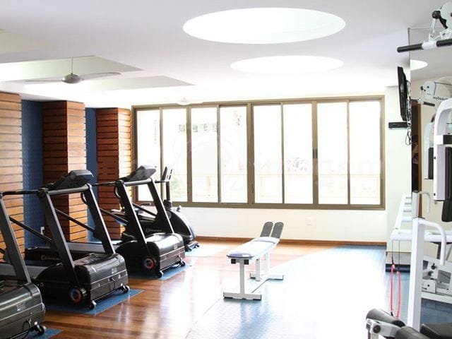 Apartamento com 263m² 3 quartos e 5 banheiros, à venda, no bairro Centro em Londrina