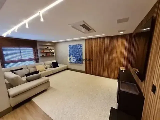 Apartamento com 105m² 2 quartos e 1 banheiro, à venda, no bairro Vila Olímpia em São Paulo