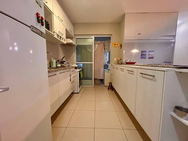 Apartamento 2 quartos e 2 banheiros, à venda, no bairro Albatróz em Bertioga