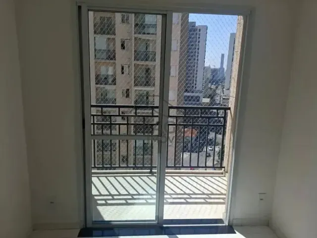 Apartamento com 50m² 2 quartos e 1 banheiro, para alugar, no bairro Quarta Parada em São Paulo