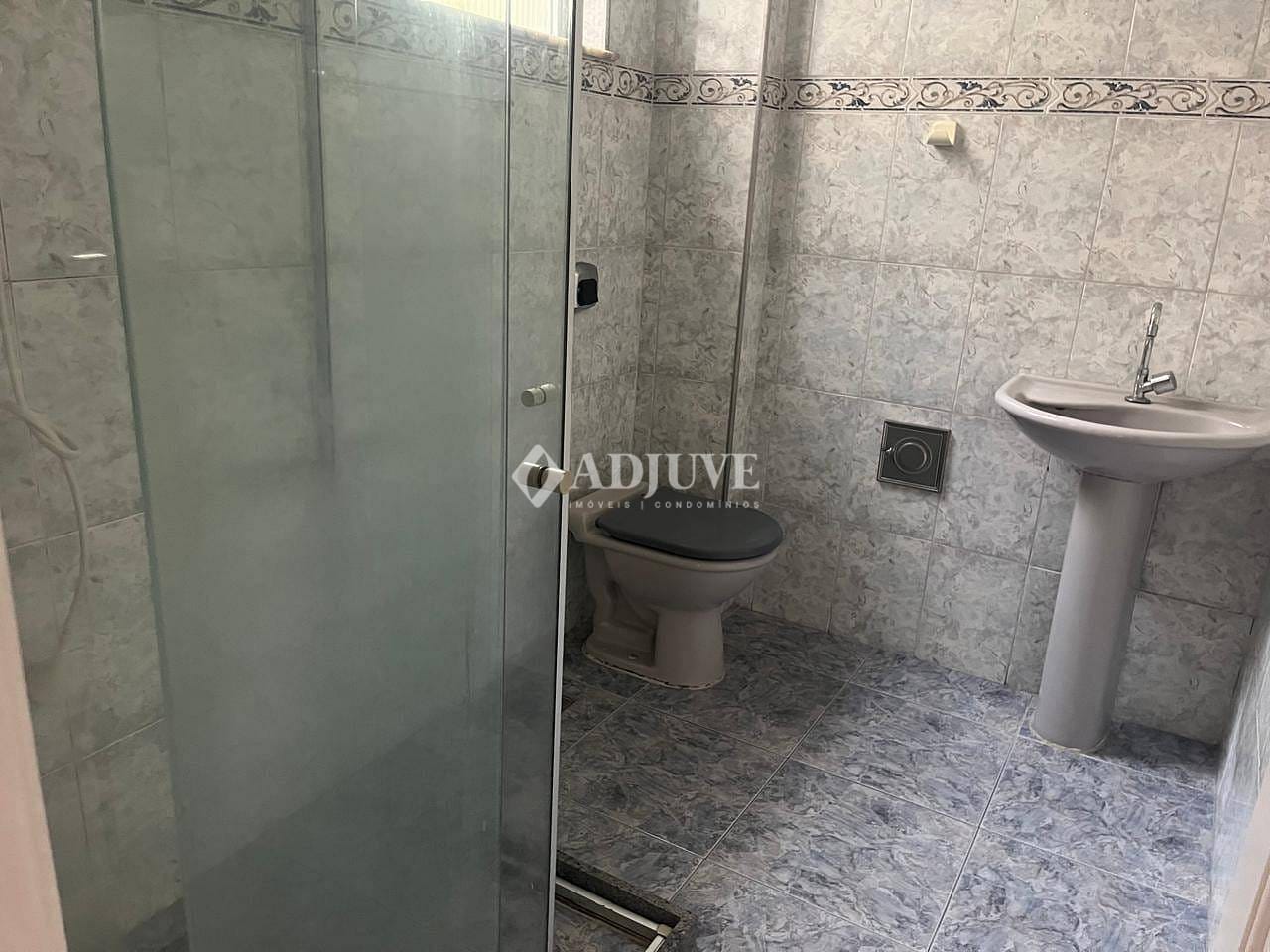 Apartamento à venda e aluguel com 2 quartos, 70m² - Foto 8