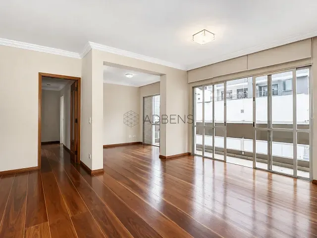 Apartamento 2 quartos e 3 banheiros, para alugar, no bairro Moema em São Paulo