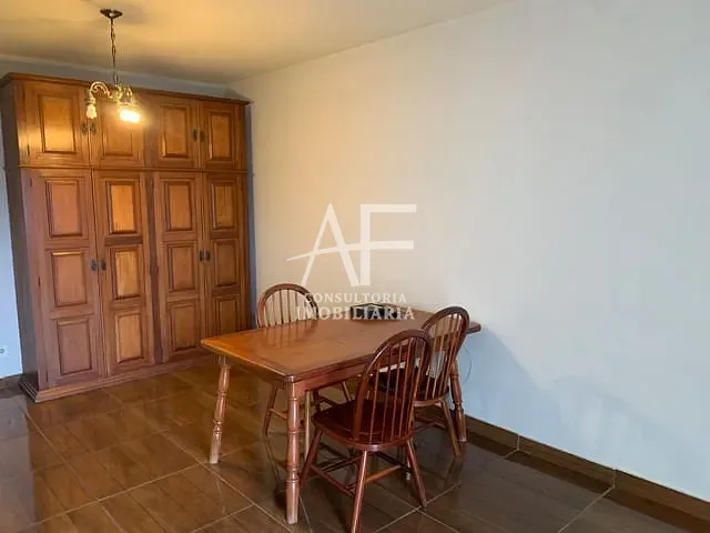 Apartamento com 56m² 1 quarto e 1 banheiro, para alugar, no bairro Centro em Taubaté