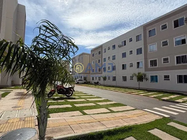 Apartamento 2 quartos e 1 banheiro, à venda, no bairro Vila Mutirão I em Goiânia