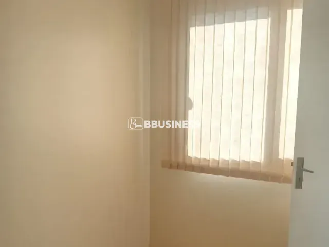 Apartamento 2 quartos e 1 banheiro, à venda, no bairro Medianeira em Caxias do Sul