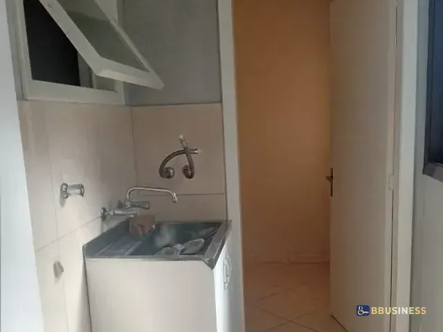 Apartamento 2 quartos e 1 banheiro, à venda, no bairro Medianeira em Caxias do Sul