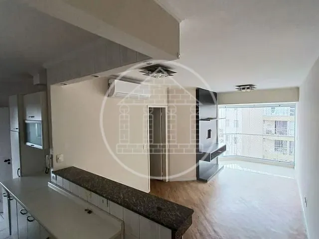 Apartamento 3 quartos e 2 banheiros, à venda, no bairro Vila Isa em São Paulo