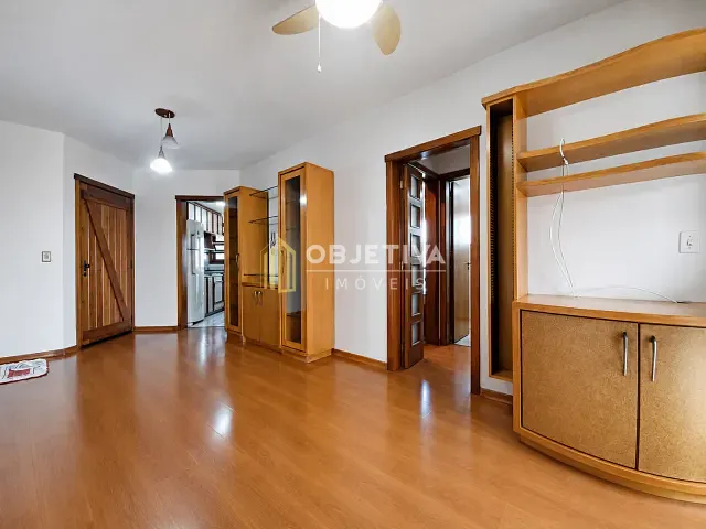 Apartamento 2 quartos e 2 banheiros, à venda ou para alugar, no bairro Petrópolis em Porto Alegre