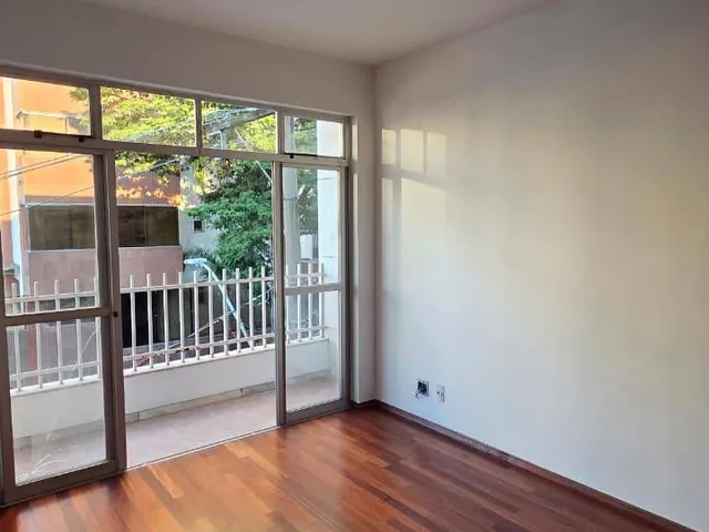 Apartamento 4 quartos e 2 banheiros, à venda, no bairro Gutierrez em Belo Horizonte