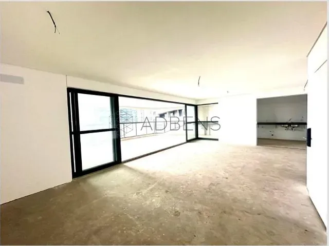 Apartamento 3 quartos e 5 banheiros, à venda, no bairro Chácara Santo Antônio (Zona Sul) em São Paulo