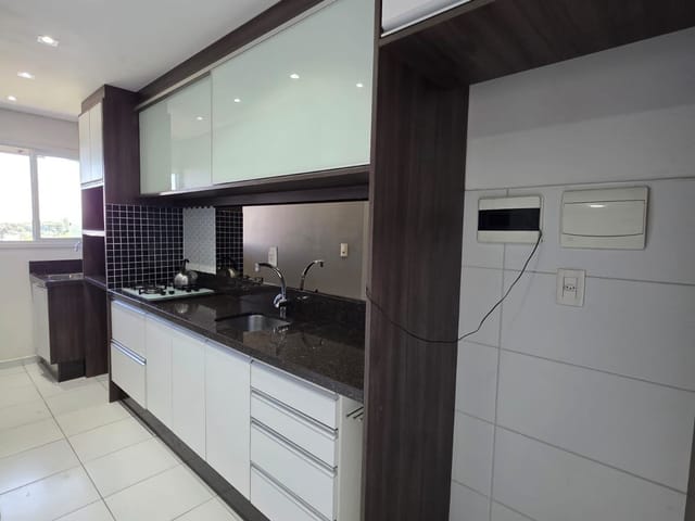 Apartamento 2 quartos e 1 banheiro, à venda, no bairro Desvio Rizzo em Caxias do Sul
