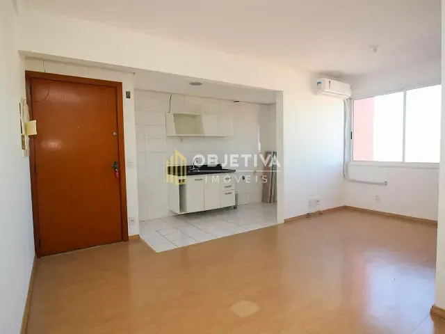 Apartamento 2 quartos e 1 banheiro, para alugar, no bairro Azenha em Porto Alegre