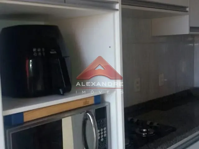 Apartamento 2 quartos e 1 banheiro, à venda, no bairro Jardim Ismênia em São José dos Campos