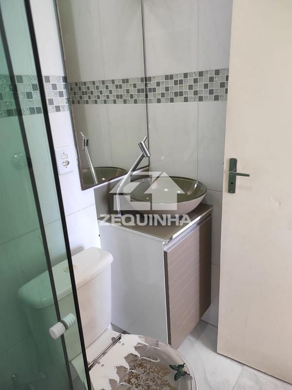 Apartamento à venda com 3 quartos, 92m² - Foto 4