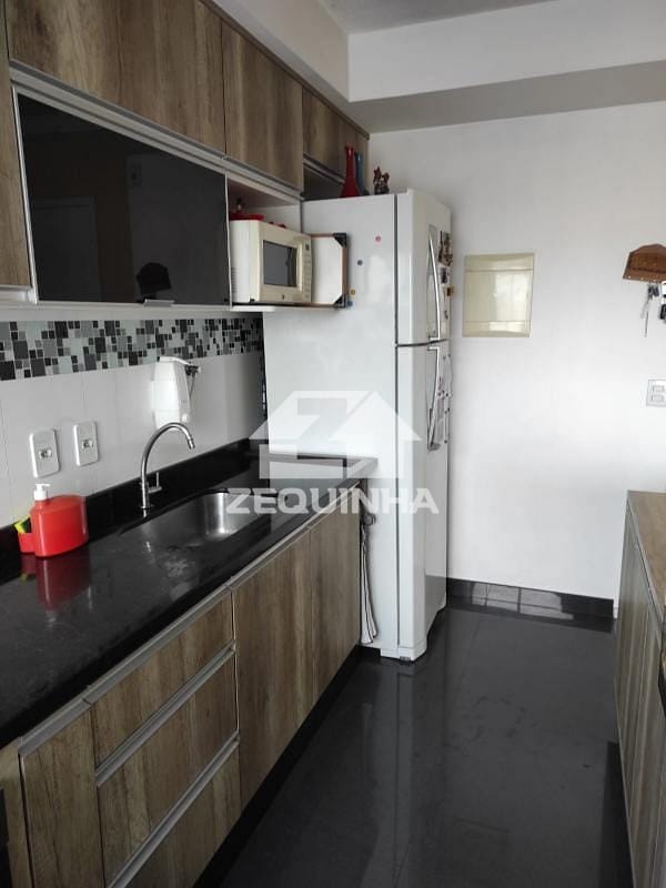 Apartamento à venda com 3 quartos, 92m² - Foto 16