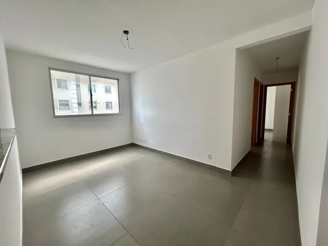 Apartamento 2 quartos e 1 banheiro, para alugar, no bairro Castelo em Belo Horizonte