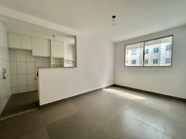 Apartamento 2 quartos e 1 banheiro, para alugar, no bairro Castelo em Belo Horizonte