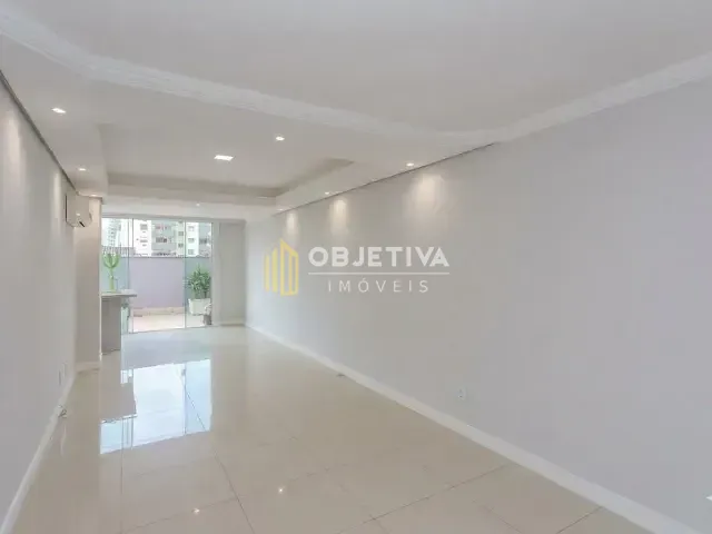 Apartamento 2 quartos e 2 banheiros, para alugar, no bairro Boa Vista em Porto Alegre