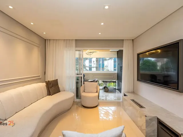 Apartamento 3 quartos e 4 banheiros, à venda, no bairro Mercês em Curitiba