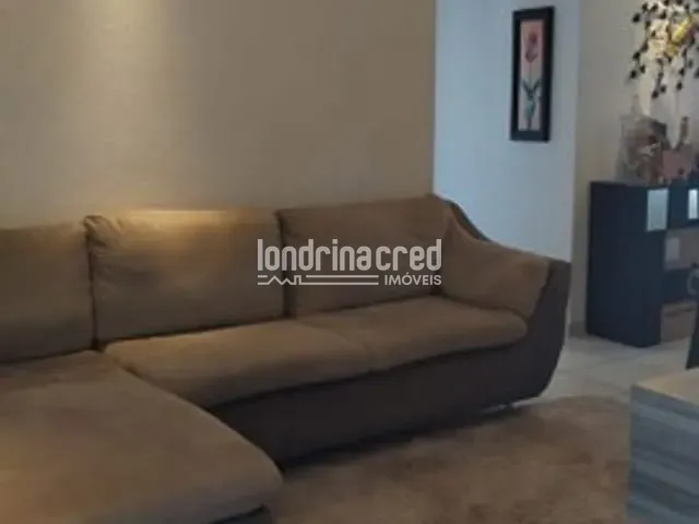 Apartamento 2 quartos e 1 banheiro, à venda, no bairro Jardim Strass em Londrina