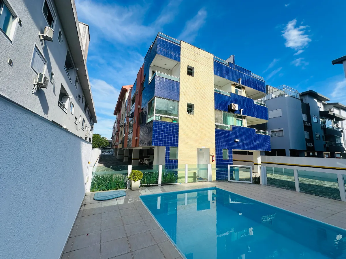 Apartamento para venda em Ingleses do Rio Vermelho com 2 quartos, sendo 1 suíte, 72m²