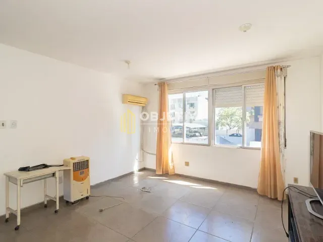 Apartamento 3 quartos e 2 banheiros, para alugar, no bairro Menino Deus em Porto Alegre