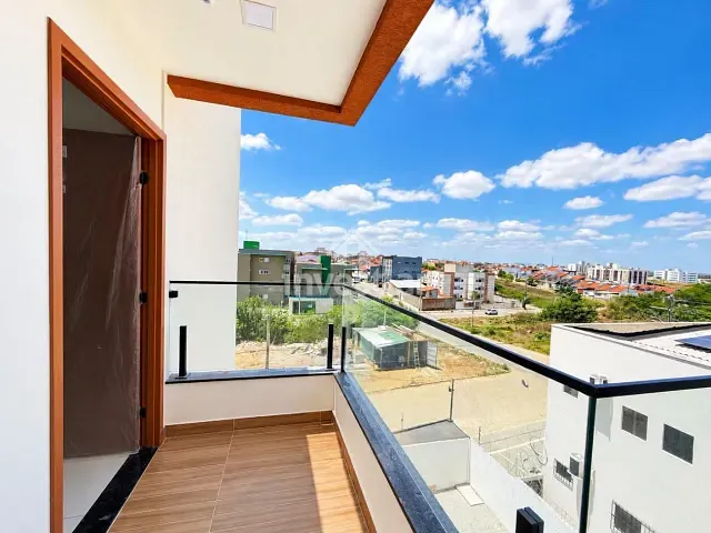 Apartamento 2 quartos e 1 banheiro, à venda, no bairro Três Irmãs em Campina Grande