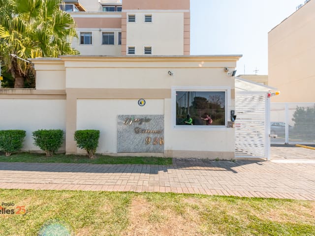 Apartamento 2 quartos e 1 banheiro, à venda, no bairro Novo Mundo em Curitiba