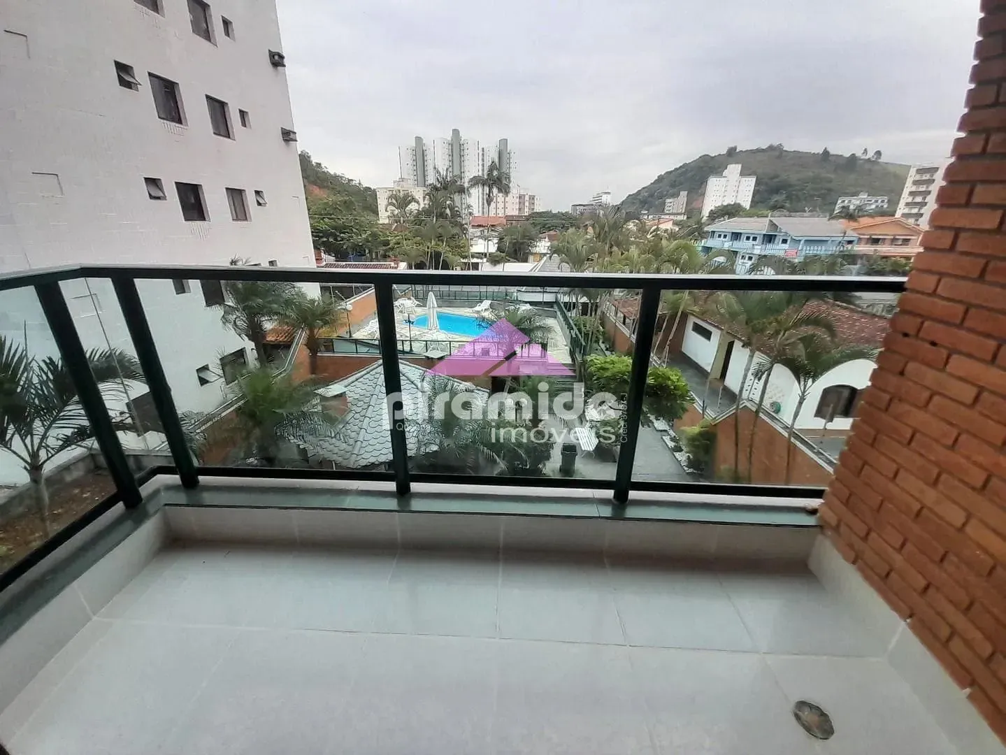 Apartamento, 3 quartos, 110 m² - Foto 1