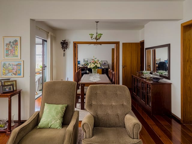 Apartamento com 280m² 3 quartos e 5 banheiros, à venda, no bairro Centro em Pelotas