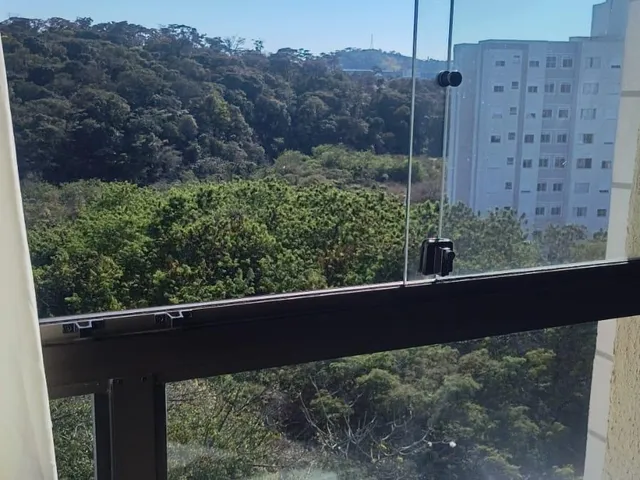 Apartamento 2 quartos e 1 banheiro, à venda, no bairro Cabral em Contagem