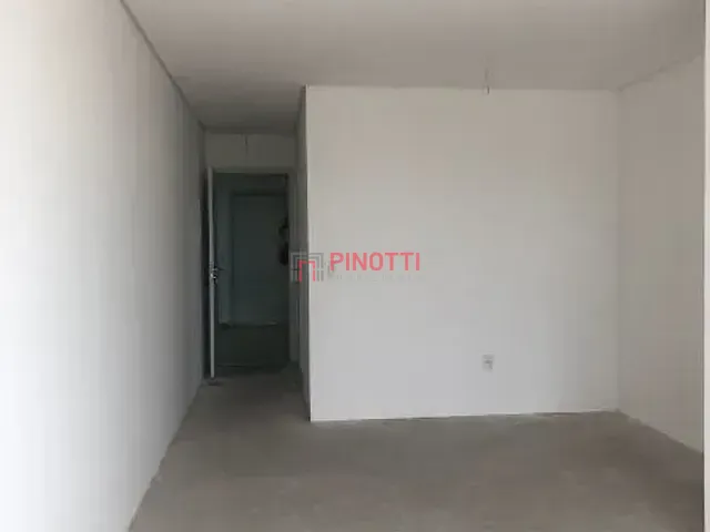 Apartamento 3 quartos e 2 banheiros, à venda, no bairro Vila Alzira em Santo André