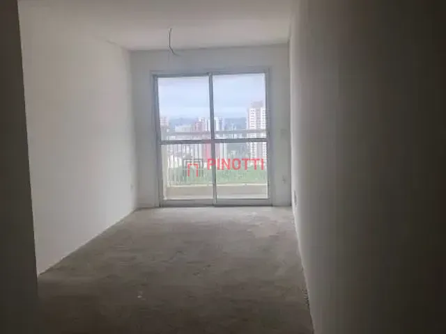 Apartamento 3 quartos e 2 banheiros, à venda, no bairro Vila Alzira em Santo André