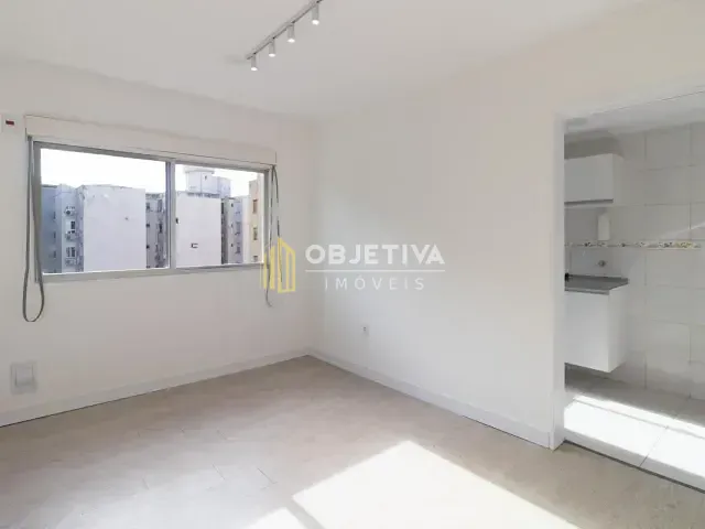 Apartamento 1 quarto e 1 banheiro, para alugar, no bairro Cidade Baixa em Porto Alegre