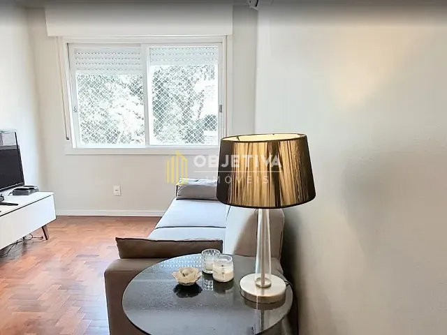 Apartamento 2 quartos e 2 banheiros, para alugar, no bairro Auxiliadora em Porto Alegre