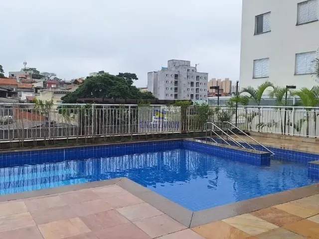 Apartamento 2 quartos e 2 banheiros, à venda, no bairro Jardim Rosinha em Diadema