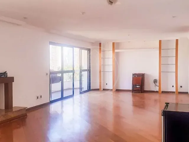 Apartamento com 300m² 4 quartos e 2 banheiros, à venda ou para alugar, no bairro Vila Andrade em São Paulo