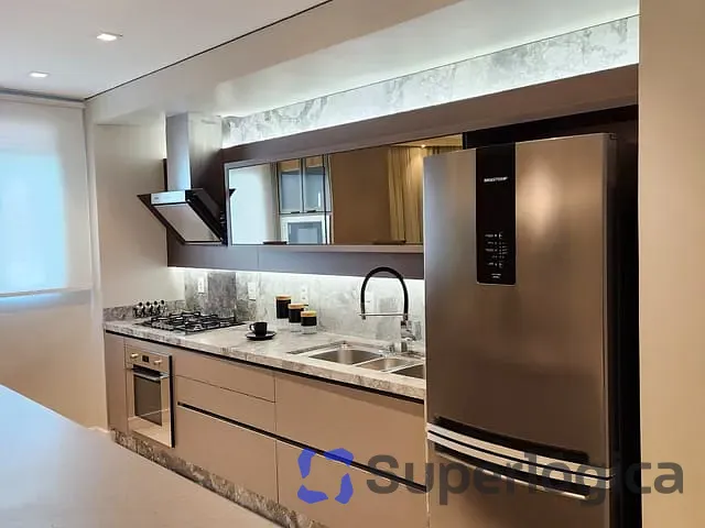 Apartamento com 201m² 3 quartos e 4 banheiros, à venda, no bairro Centro em Balneário Camboriú