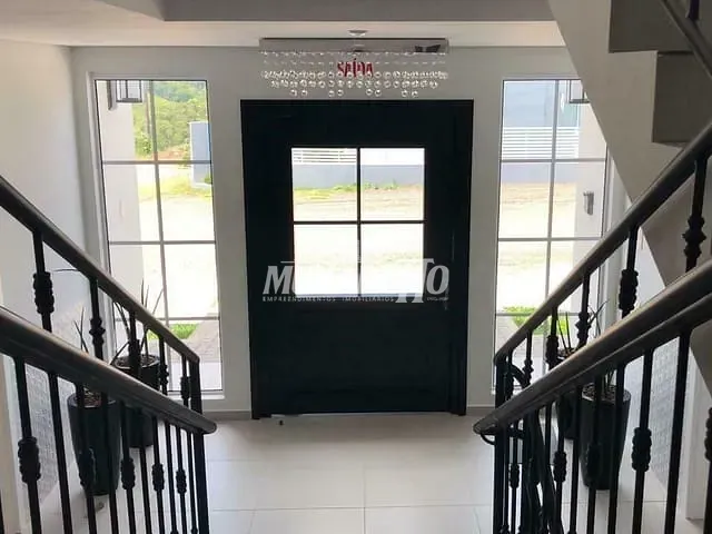 Apartamento com 78m² 3 quartos e 2 banheiros, à venda, no bairro Parque de Exposições em Concórdia