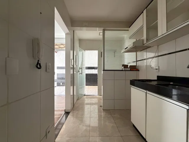Apartamento com 96m² 2 quartos e 1 banheiro, para alugar, no bairro Manacás em Belo Horizonte