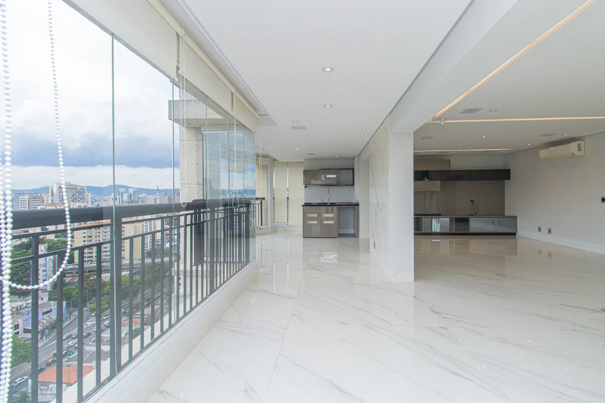 Apartamento para venda em Higienópolis com 3 quartos, sendo 3 suítes, 230m²