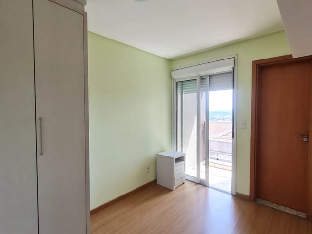 Apartamento com 120m² 3 quartos e 2 banheiros, à venda, no bairro Centro em Ponta Grossa