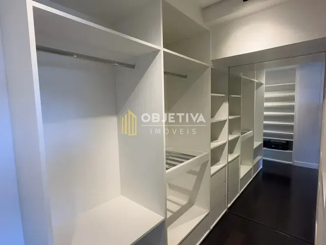 Apartamento 1 quarto e 2 banheiros, à venda, no bairro Moinhos de Vento em Porto Alegre